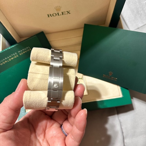 ROLEX - Picture 4 of 13